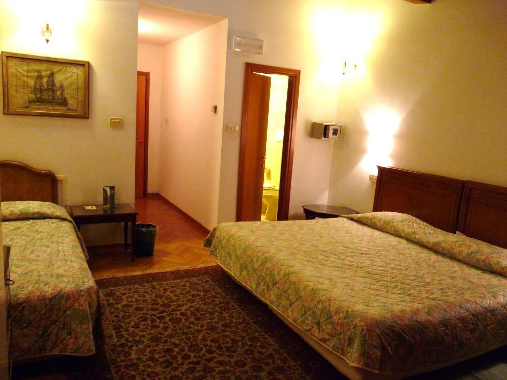 Triple Room,20472885:JPEG